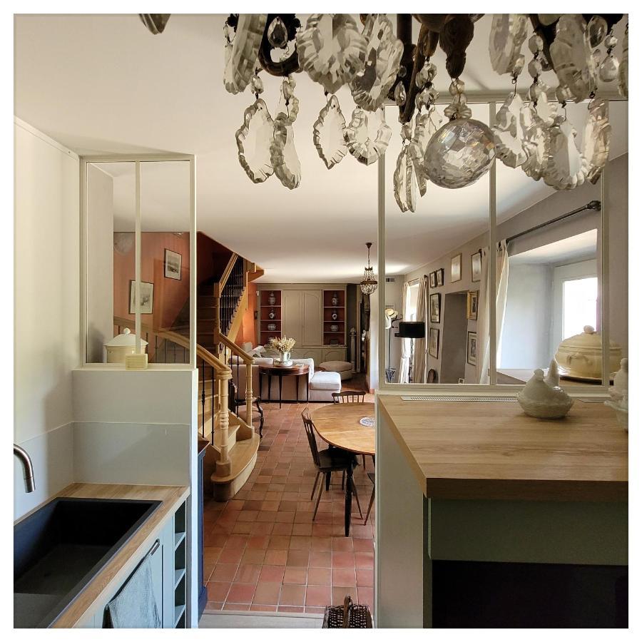 Gite De Charme Au Manoir Du Plessis-Quinquis Sainte-Seve 外观 照片