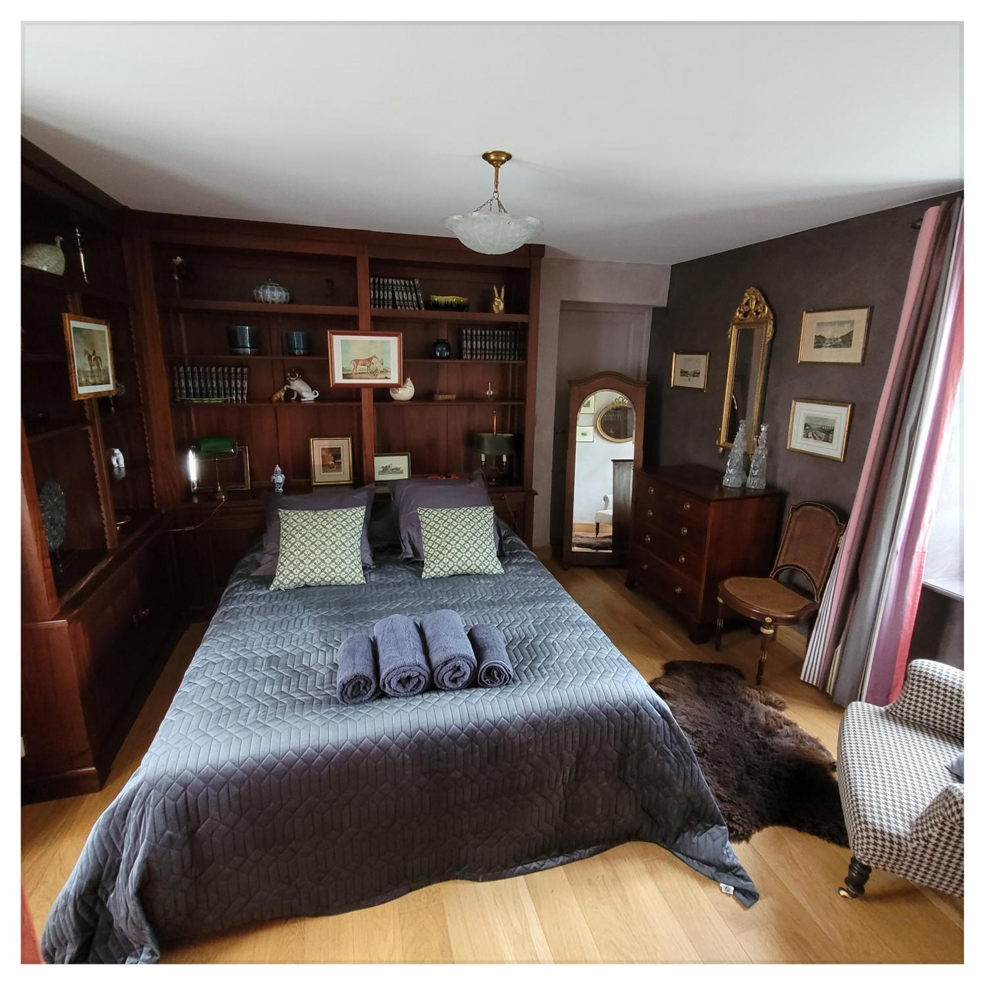 Gite De Charme Au Manoir Du Plessis-Quinquis Sainte-Seve 外观 照片